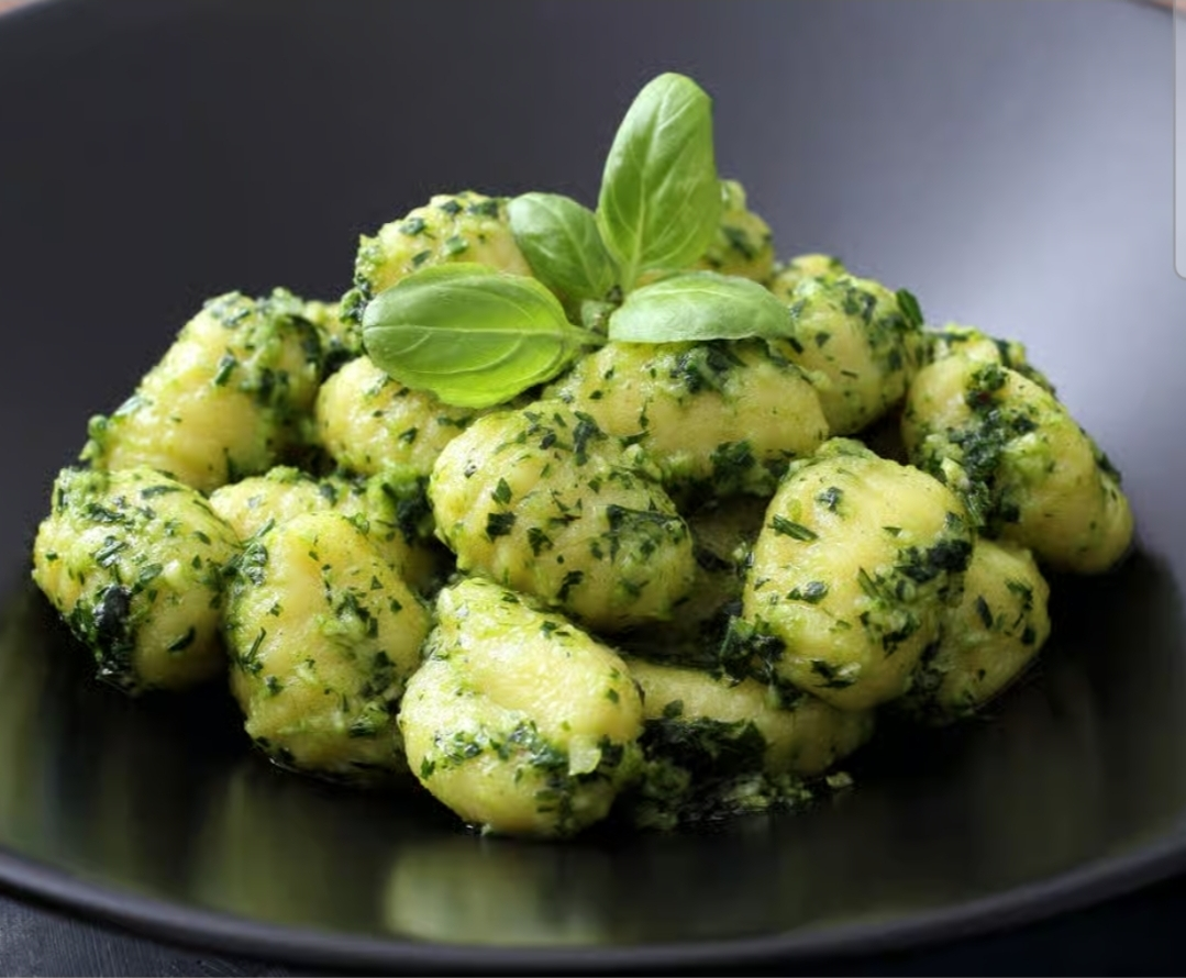 Easy Pesto Gnocchi Recipe – Quick, Creamy & Bursting with Flavor